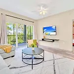 Modern 2Br Condo - Hot Tub And Pool - Near Disney